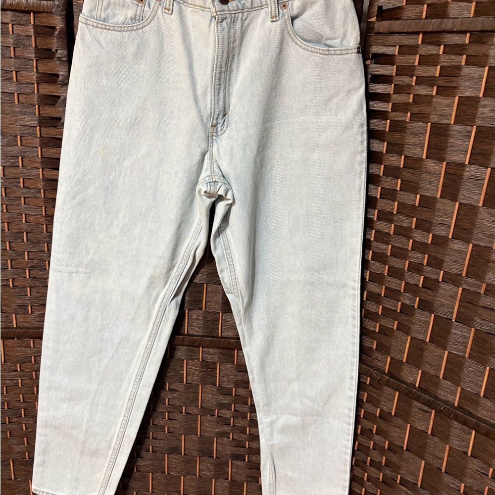 Vintage Levi’s 550 Relaxed Fit Tapered Leg Jeans Light Wash Women’s Size 13